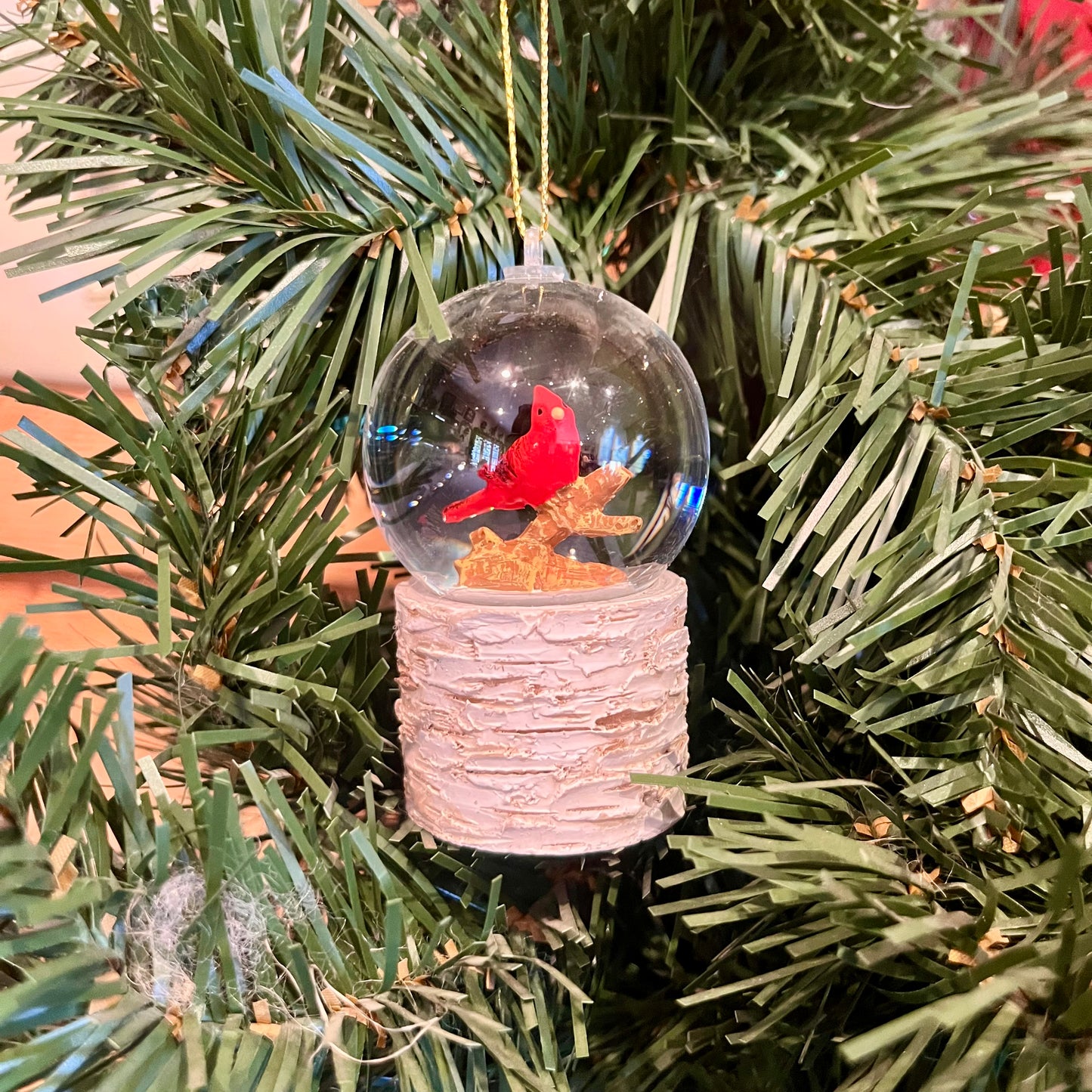 Cardinal Globe Ornament 3"